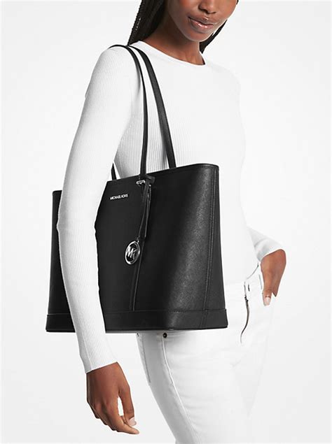 jet set travel large saffiano leather tote michael kors|Michael Kors jet set bag.